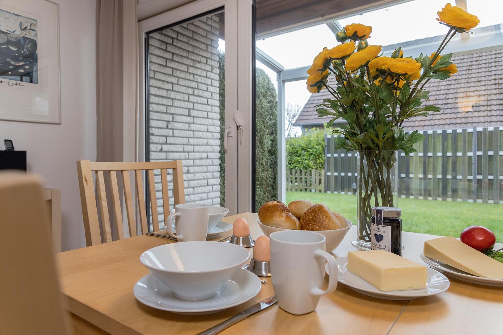 Haus Harle 50201 Ferienwohnung Harle 1 Harlesiel Exterior foto